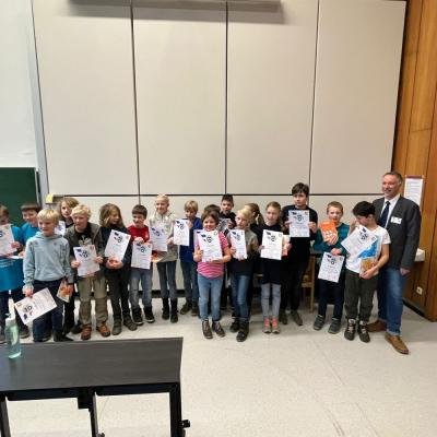 Die Siegerteams aus den vierten Klassen
